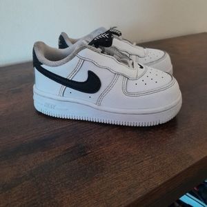 6c nike air force toggles